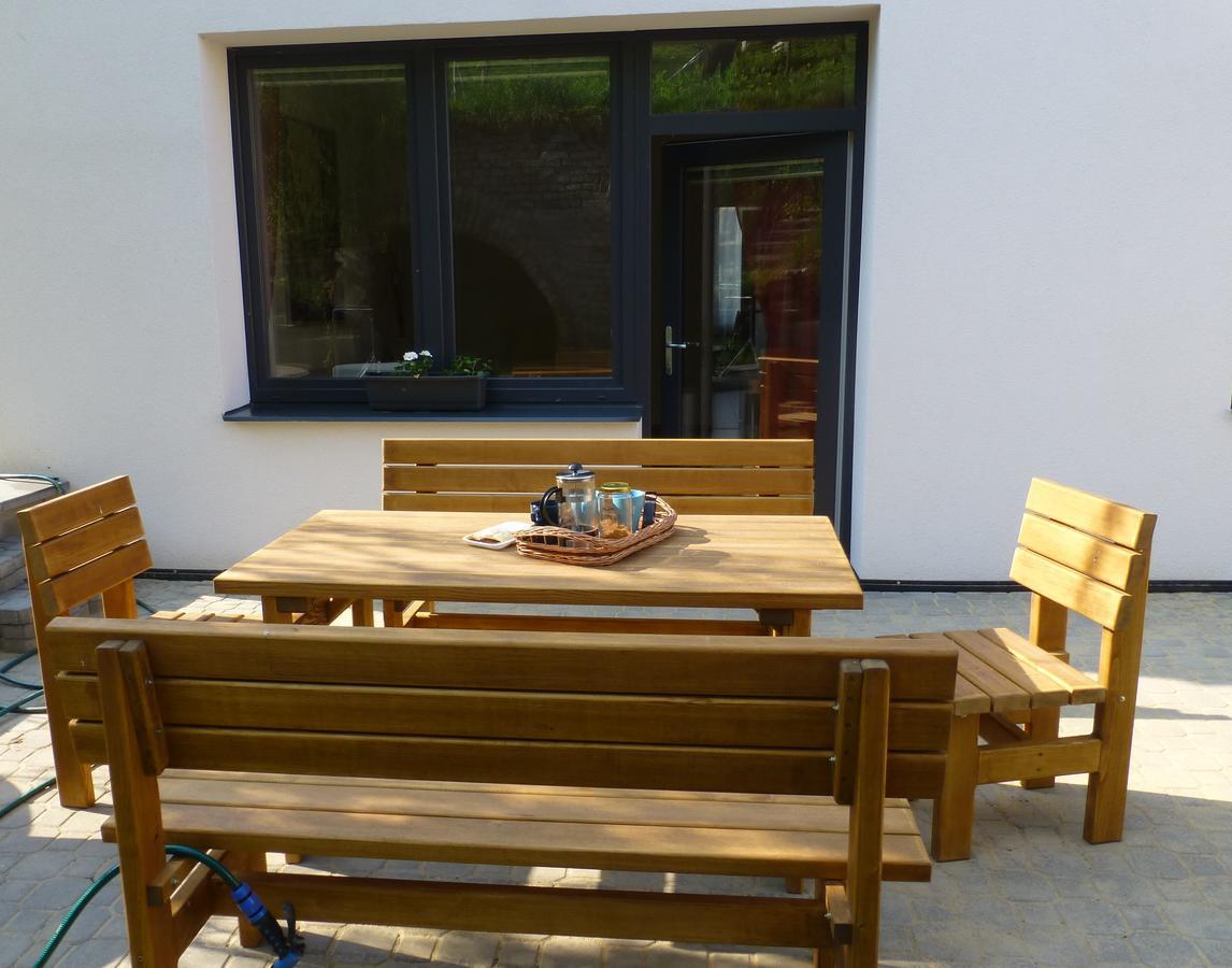Pod Králičím vrchem Apartamento Milovice  Exterior foto